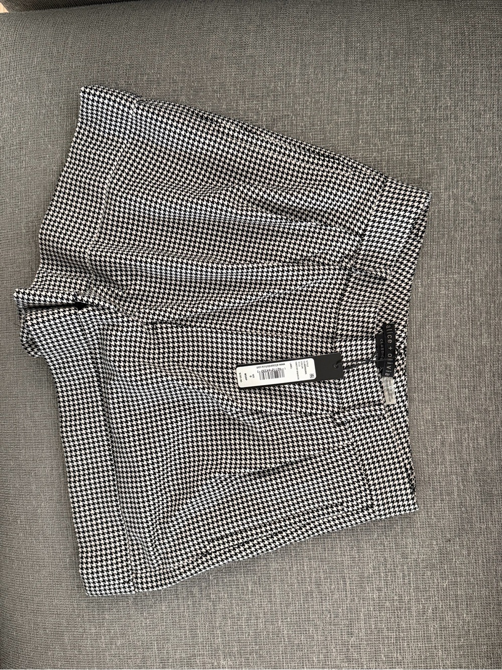Alice + Olivia Black & White Houndstooth shorts